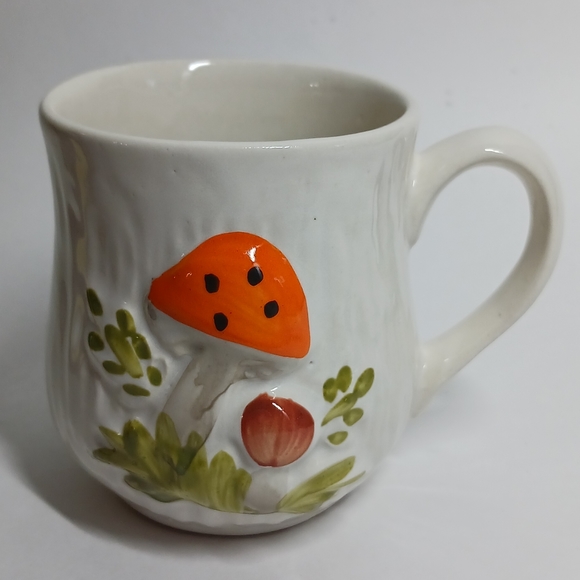 Other - Vintage Mushrooms Coffee Mug Tea Cup Made In Canada 3D